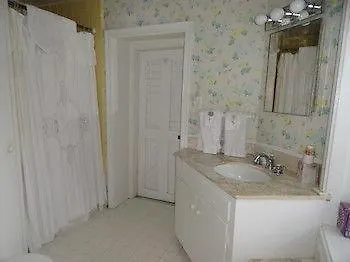 Middleton Family Bed And Breakfast